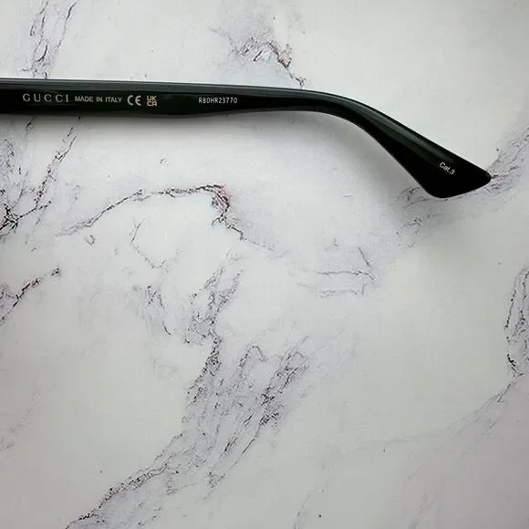 New GUCCI Sunglasses Black Square Aviator Gold Plate Engraved Logo Web Arm GUCCI